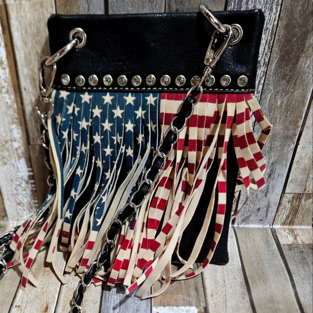 Patriotic fringe and rhinestone stunning purse.  size 6x8